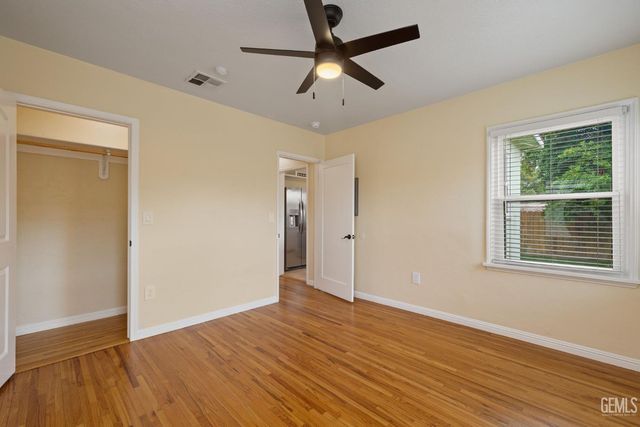 1505 Stockton Avenue, Bakersfield, CA 93308