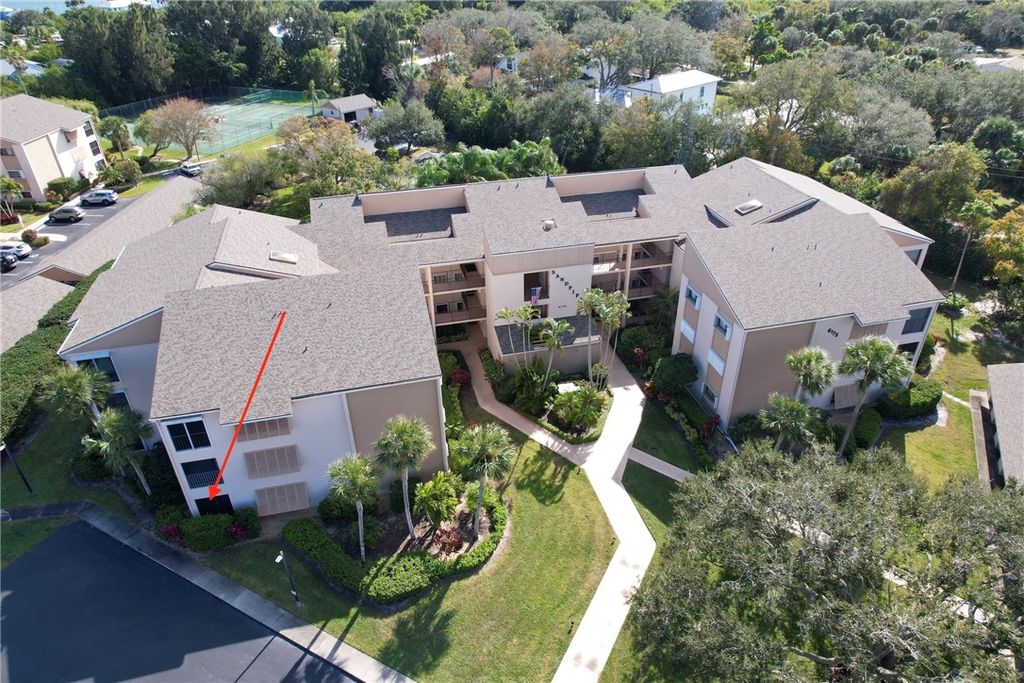 6175 S Mirror Lake Drive 101, Sebastian, FL 32958