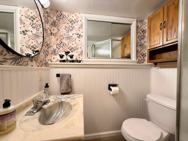 5012 Tressa Drive, Lansing City, MI 48910