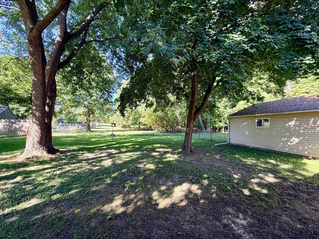 5012 Tressa Drive, Lansing City, MI 48910