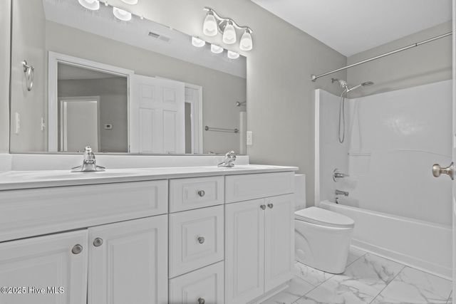 102 Bobwhite Circle, Cape Carteret, NC 28584