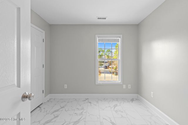 102 Bobwhite Circle, Cape Carteret, NC 28584