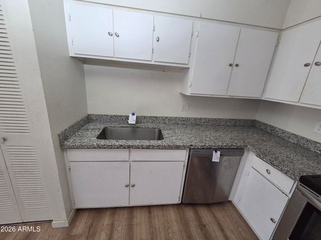 830 S DOBSON Road 69, Mesa, AZ 85202