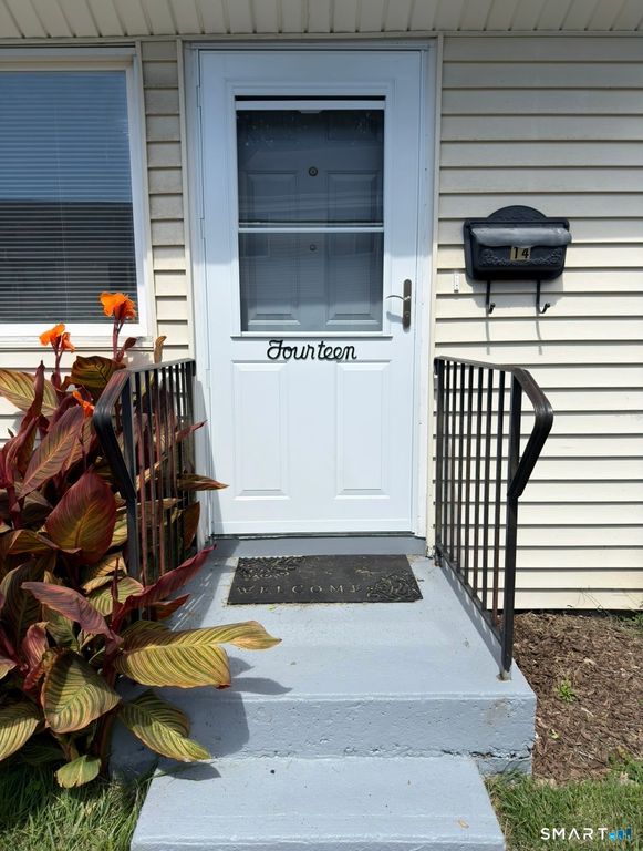 141 Union Avenue 14, Bridgeport, CT 06607