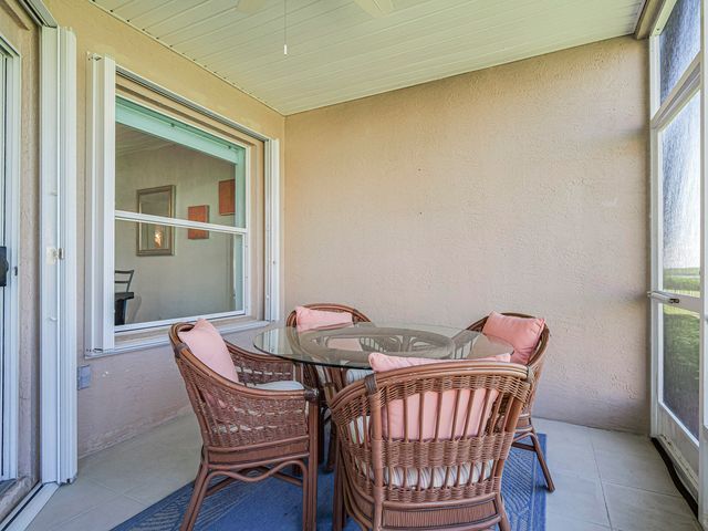 3223 S Lakeview Circle 20-8, Hutchinson Island, FL 34949