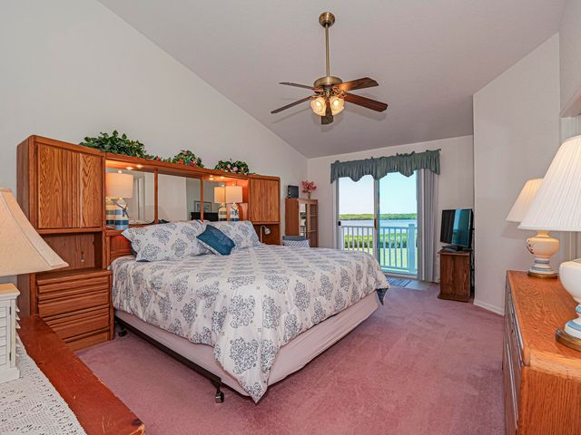 3223 S Lakeview Circle 20-8, Hutchinson Island, FL 34949