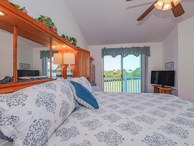 3223 S Lakeview Circle 20-8, Hutchinson Island, FL 34949