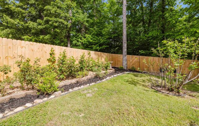 1202 Oxford Ave, Benton, AR 72019