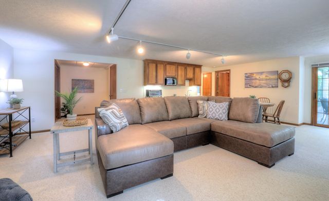 500 W Main Avenue 2, Zeeland City, MI 49464