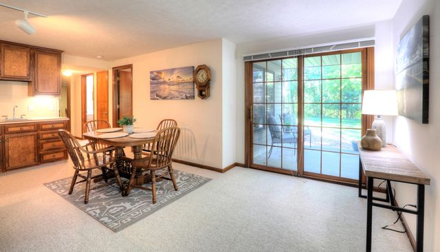 500 W Main Avenue 2, Zeeland City, MI 49464