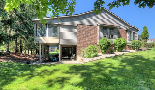 500 W Main Avenue 2, Zeeland City, MI 49464