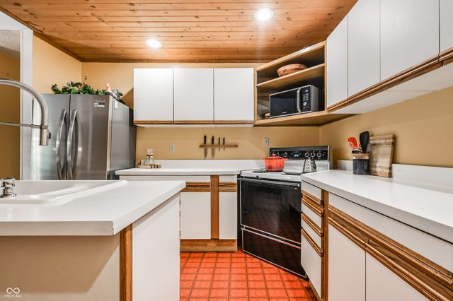 7880 Sunset Lane, Indianapolis, IN 46260