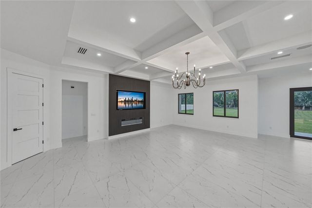 14080 SYDNEY ROAD, Dover, FL 33527