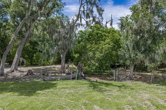 14080 SYDNEY ROAD, Dover, FL 33527