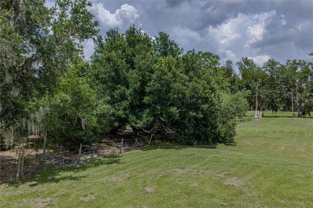 14080 SYDNEY ROAD, Dover, FL 33527