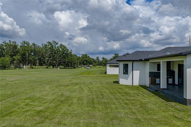 14080 SYDNEY ROAD, Dover, FL 33527