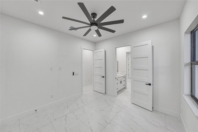 14080 SYDNEY ROAD, Dover, FL 33527