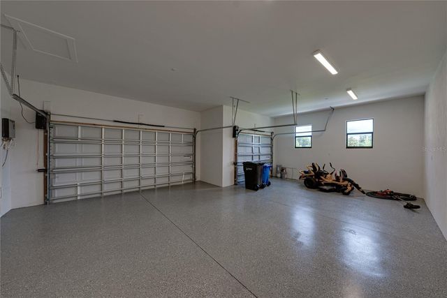 14080 SYDNEY ROAD, Dover, FL 33527