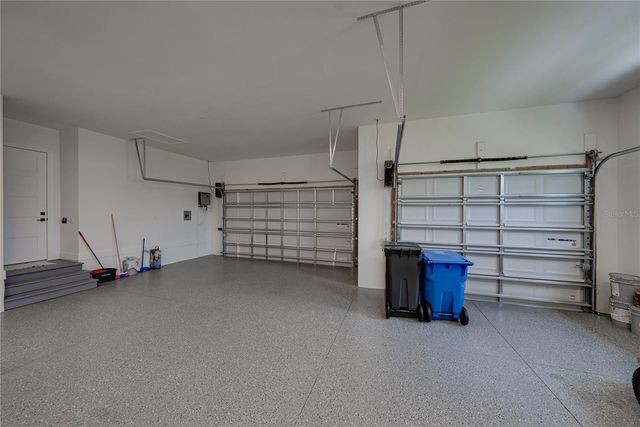 14080 SYDNEY ROAD, Dover, FL 33527