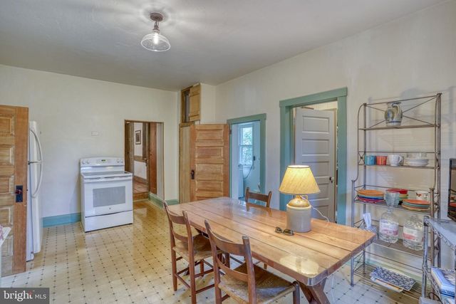 255 BUTTONWOOD RD, Landenberg, PA 19350