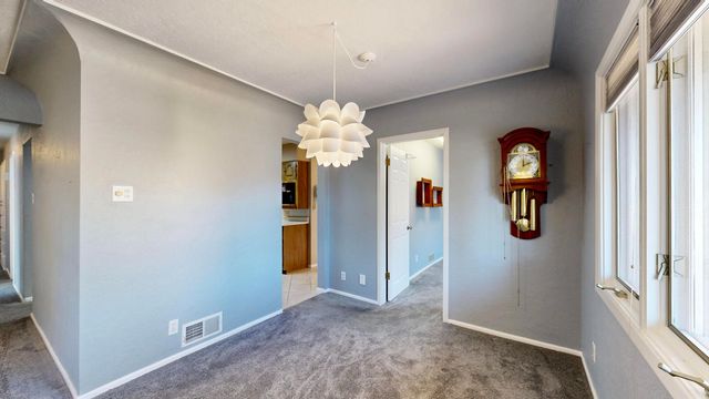 2009 June Street NE, Albuquerque, NM 87112