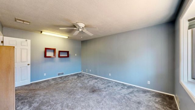 2009 June Street NE, Albuquerque, NM 87112