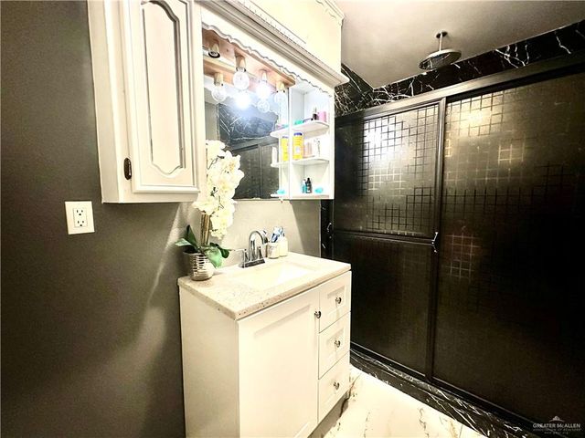 607 N Mariposa Street, Rio Grande City, TX 78582