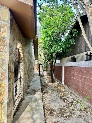 607 N Mariposa Street, Rio Grande City, TX 78582
