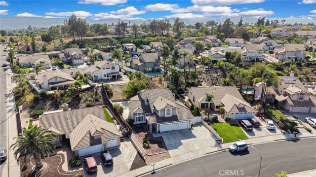 39607 Via Dominique, Murrieta, CA 92563