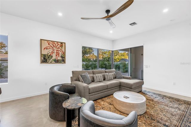 2305 TEMPLE STREET, Sarasota, FL 34239