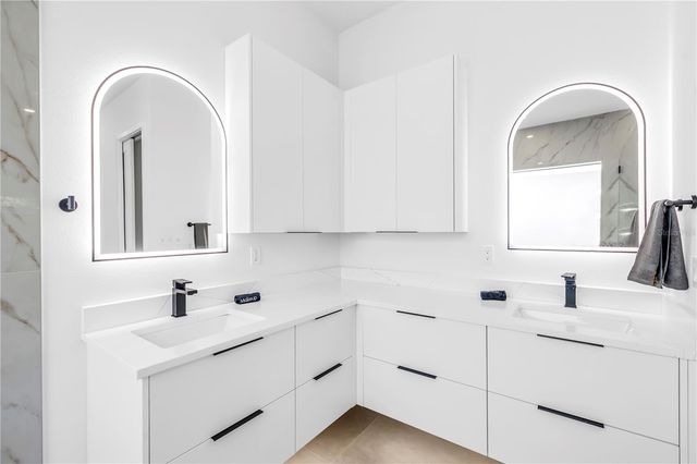 2305 TEMPLE STREET, Sarasota, FL 34239