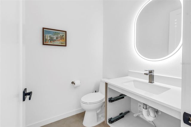 2305 TEMPLE STREET, Sarasota, FL 34239