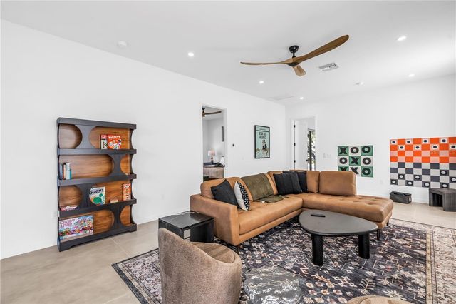 2305 TEMPLE STREET, Sarasota, FL 34239