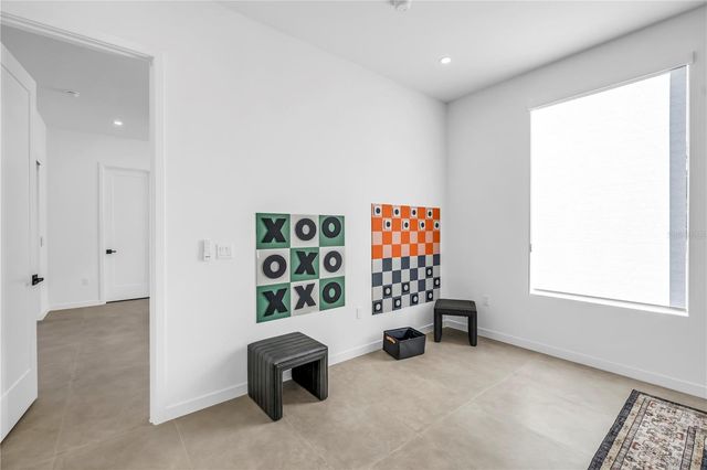 2305 TEMPLE STREET, Sarasota, FL 34239