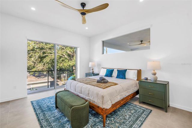 2305 TEMPLE STREET, Sarasota, FL 34239