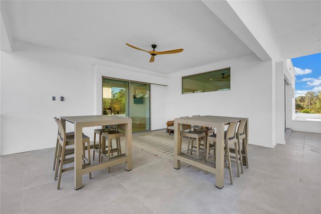 2305 TEMPLE STREET, Sarasota, FL 34239