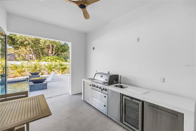 2305 TEMPLE STREET, Sarasota, FL 34239