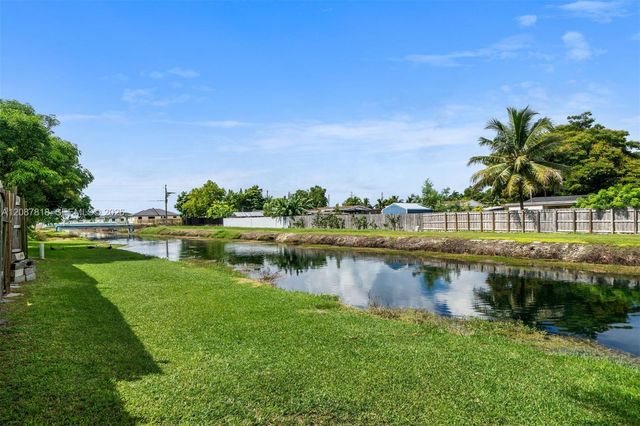 30334 SW 158th Court, Homestead, FL 33033
