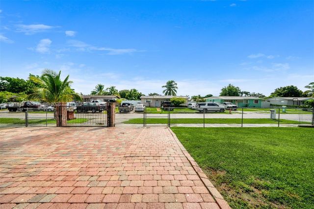 30334 SW 158th Court, Homestead, FL 33033