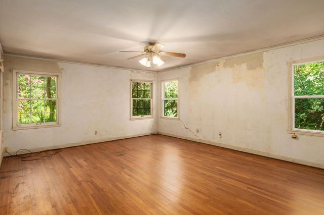 4351 N Wilson Avenue, Fresno, CA 93704