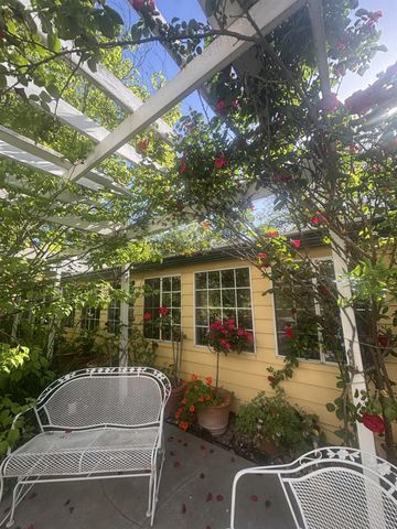 4351 N Wilson Avenue, Fresno, CA 93704