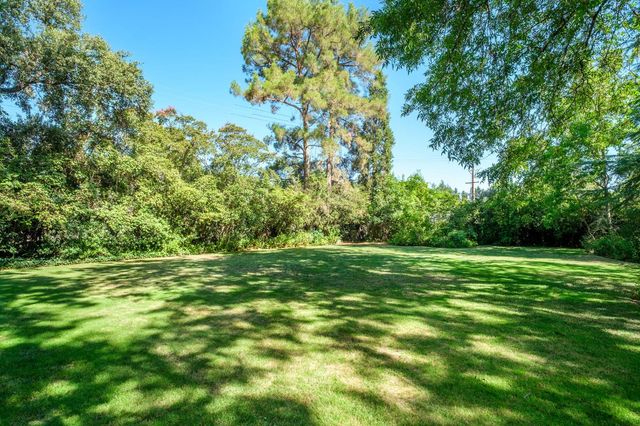 4351 N Wilson Avenue, Fresno, CA 93704