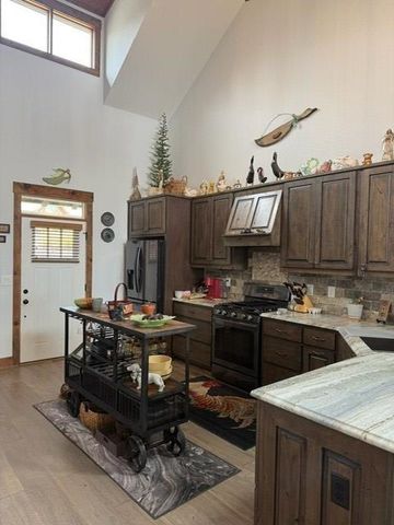 5 Upper Knoll Drive, Blue Ridge, GA 30513