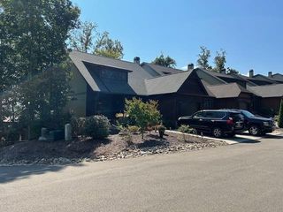 5 Upper Knoll Drive, Blue Ridge, GA 30513