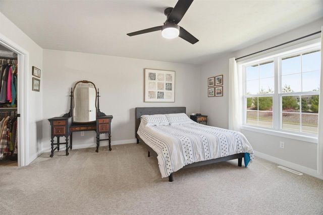 209 RED CEDAR PARKWAY, Kimberly, WI 54136