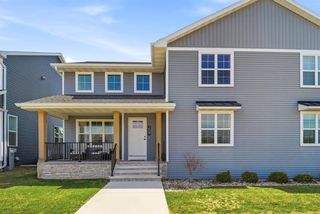 209 RED CEDAR PARKWAY, Kimberly, WI 54136