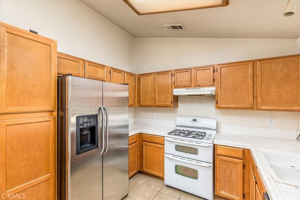 Image 11 of property listing at 43115 Corte Landeros, Temecula, CA 92592