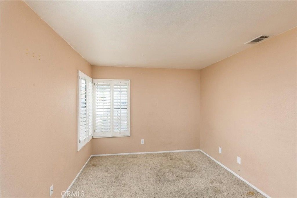 Image 17 of property listing at 43115 Corte Landeros, Temecula, CA 92592