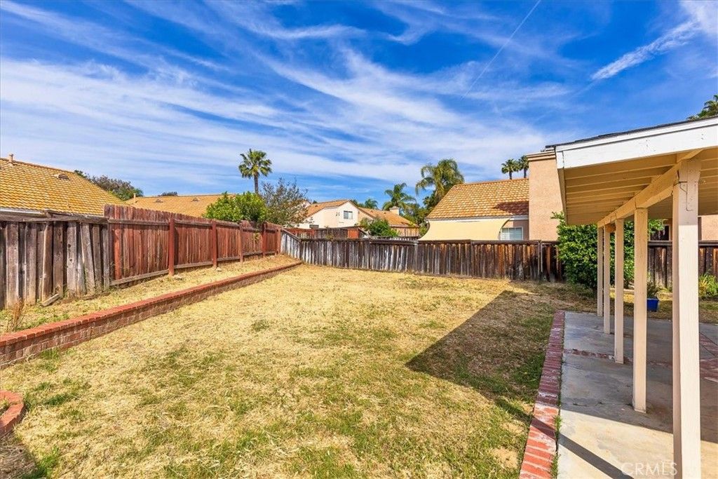 Image 22 of property listing at 43115 Corte Landeros, Temecula, CA 92592