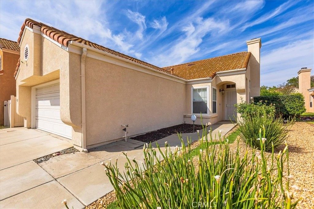 Image 4 of property listing at 43115 Corte Landeros, Temecula, CA 92592